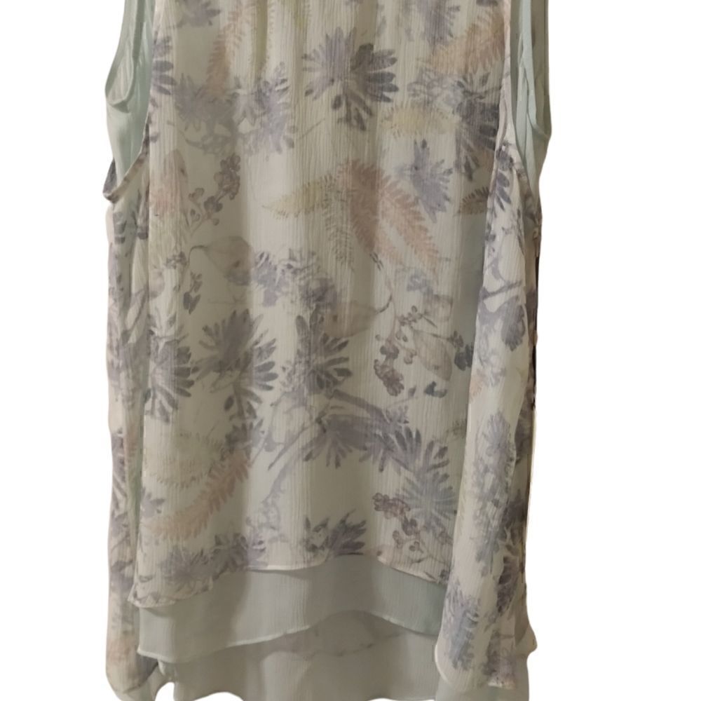 NVELOP layered floral chiffon hi low tank size M - Picture 5 of 7